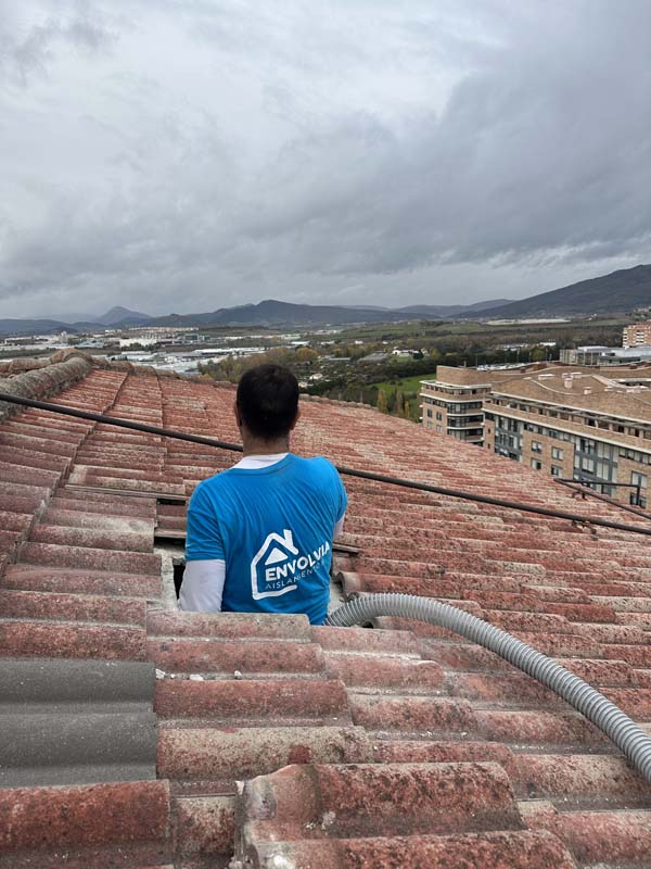 aislamiento-bajocubierta-1 aislamiento bajocubierta pamplona